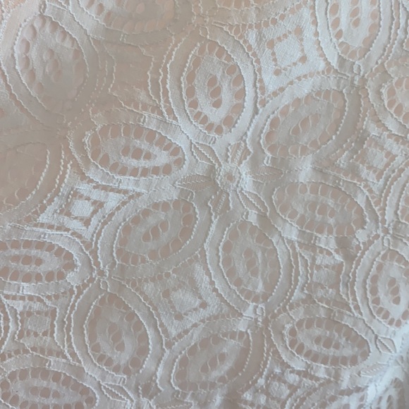 Loft Medium Lace top - Picture 2 of 3